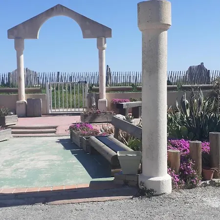 Le Petit Paradis Nyaraló *