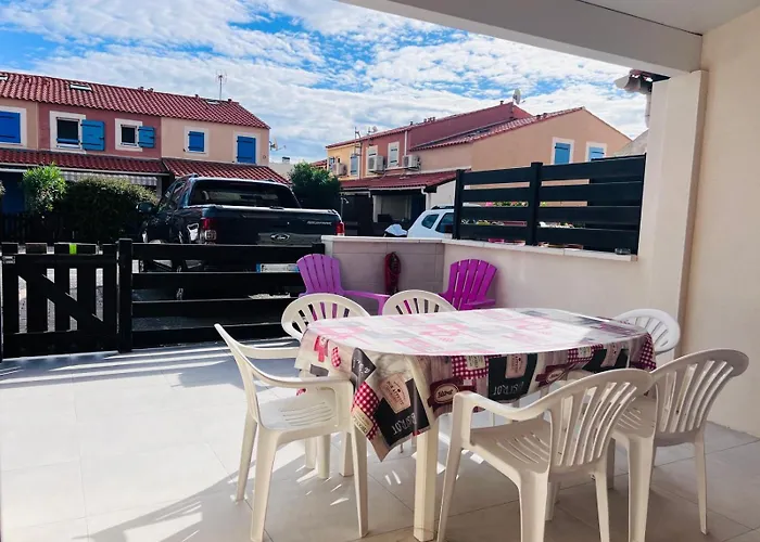 Le Petit Paradis * フロンティニャン